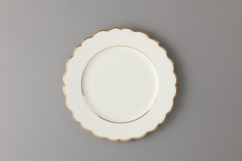 夫人瓷-西湖藍外花邊平盤(270mm).jpg 夫人瓷-西湖藍外花邊平盤(270mm).jpg